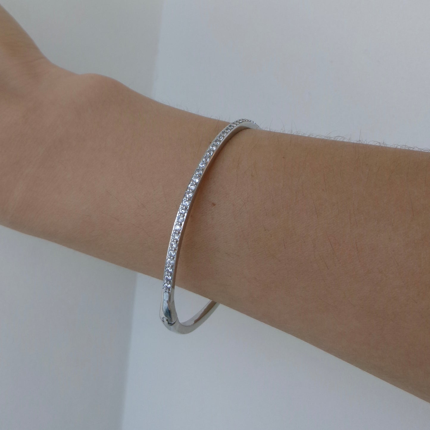 Pavé Skinny Bangle