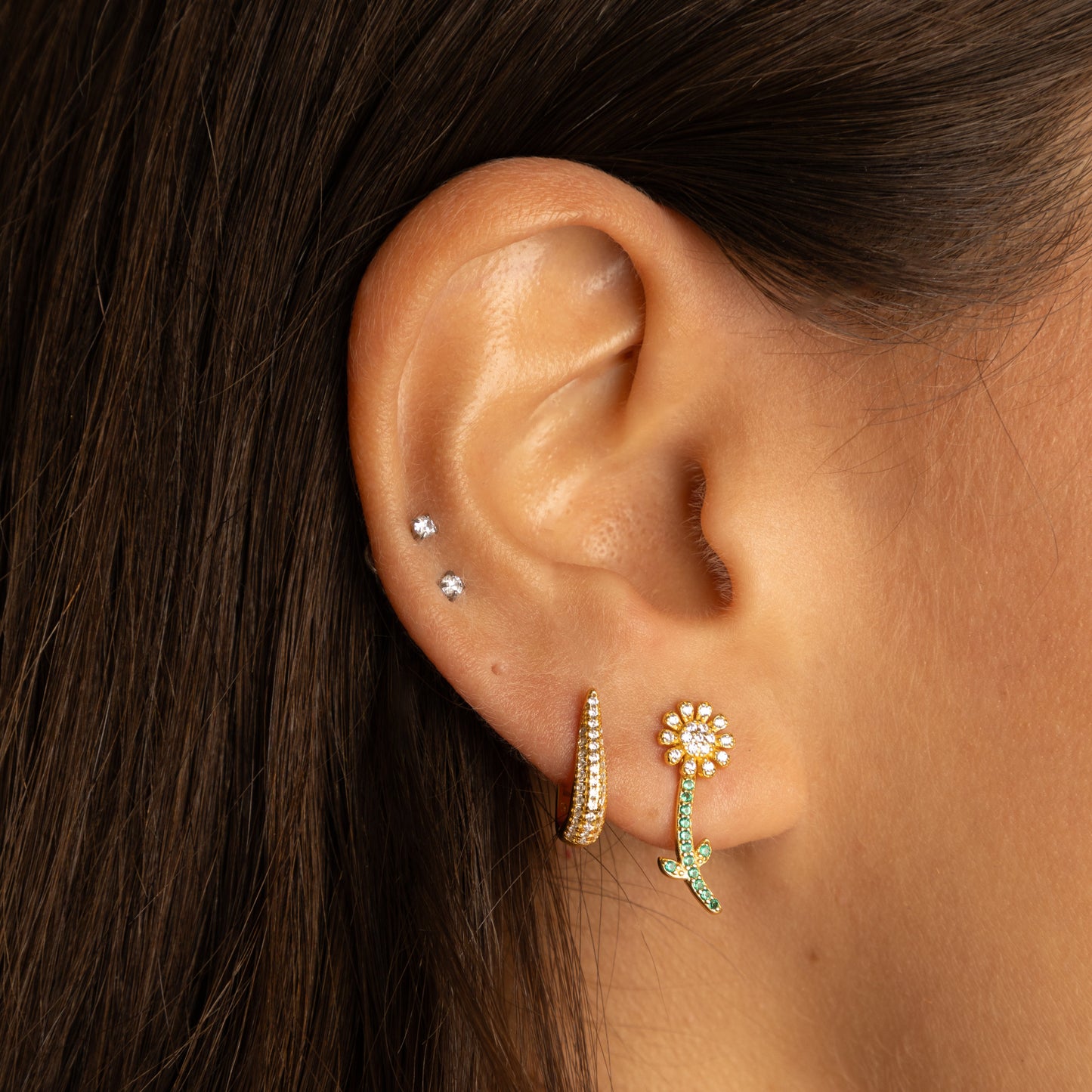 Daisy Pave Flower Earring