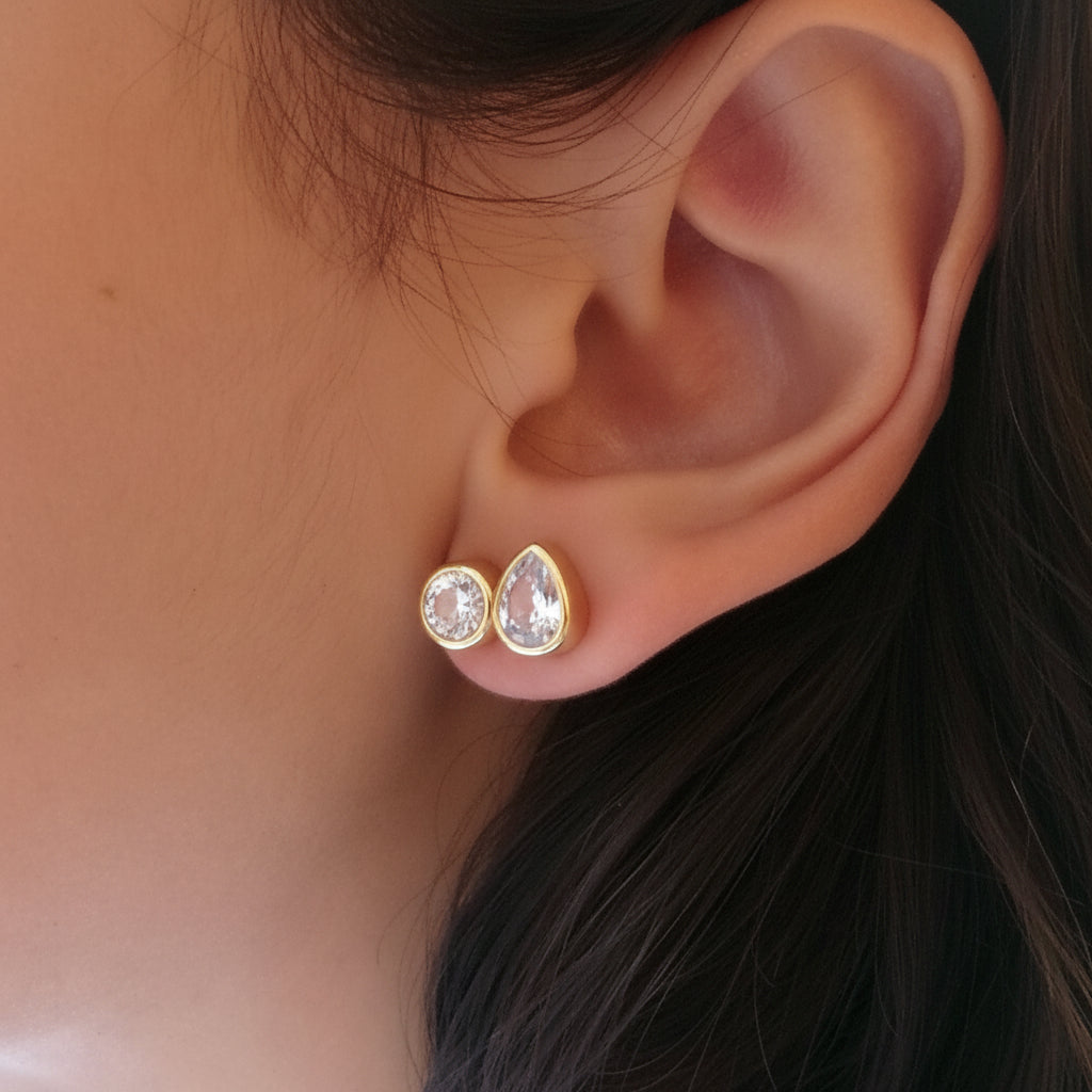 Luxe Studs Pear